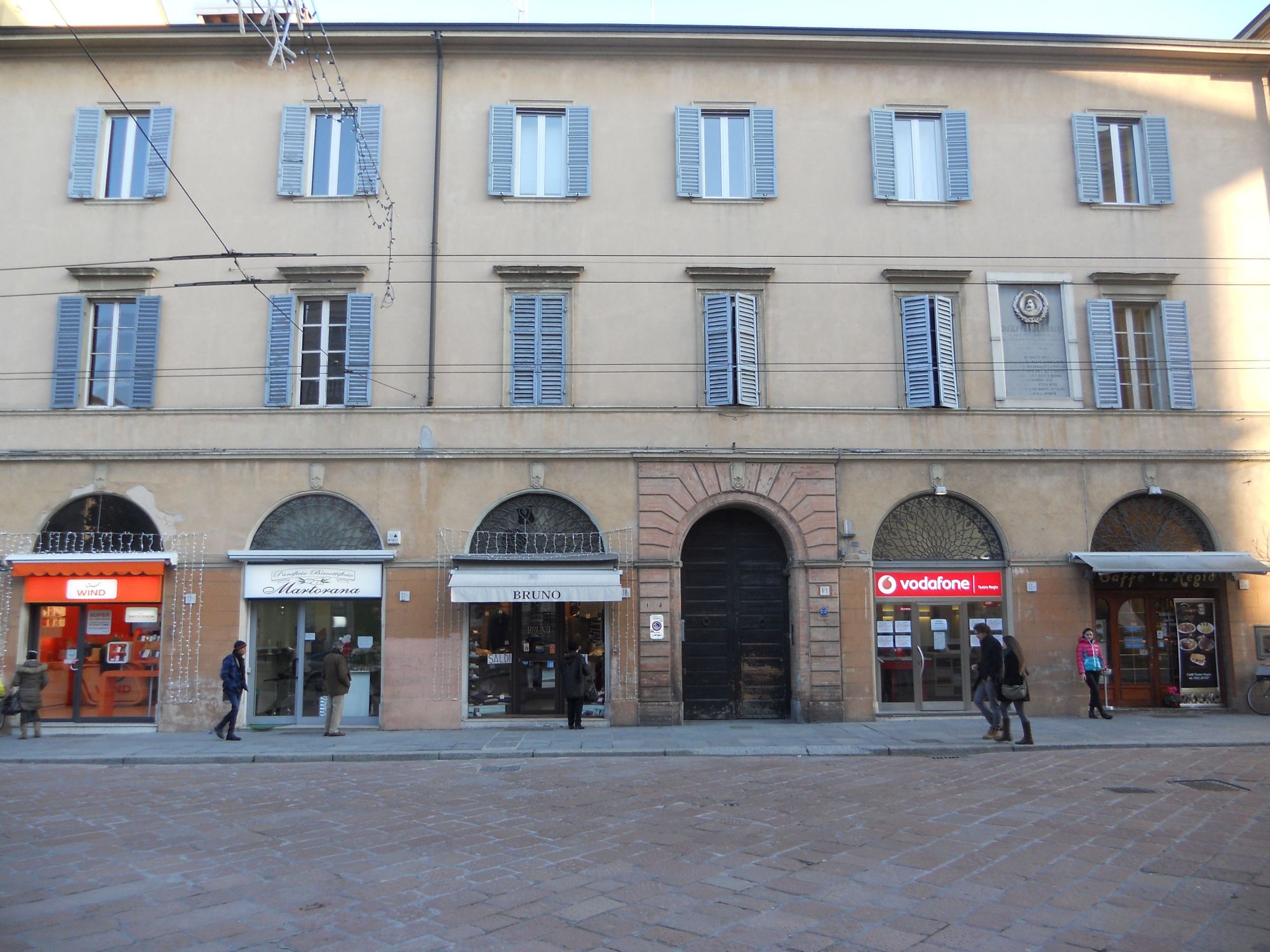 vedi annuncio